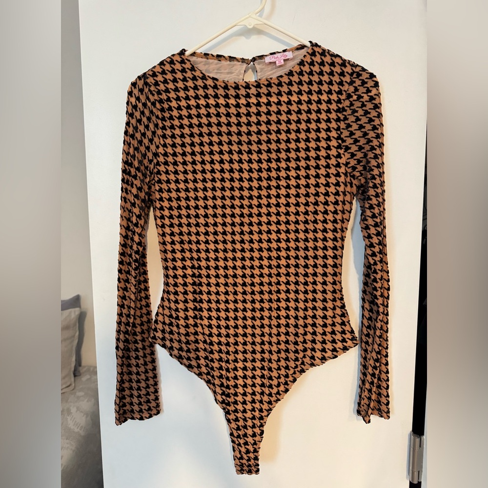 Pink Lily Houndstooth Bodysuit - Black and Tan